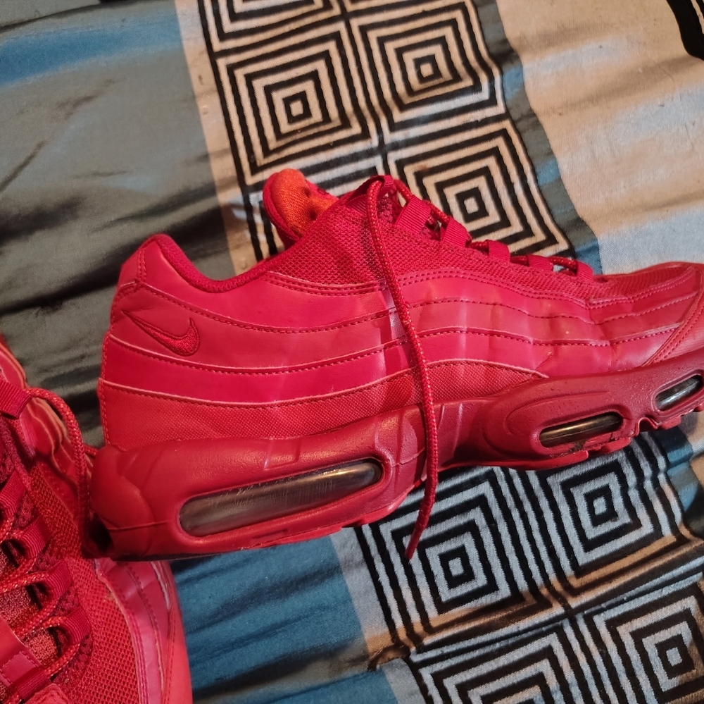 Nike Red Air Max 95